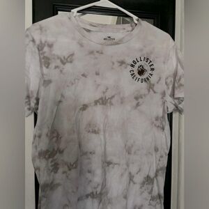 Hollister California Skull & Rose Print Tie Dye Tee